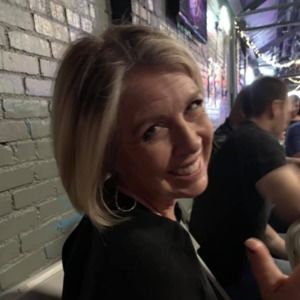 Meet your Posher, Shana